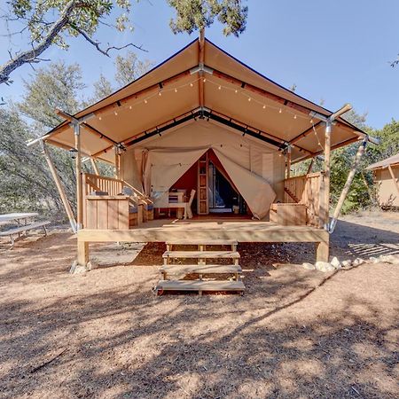 Готель 12 Fires Luxury Glamping With Heating #1 Джонсон-Сіті Екстер'єр фото