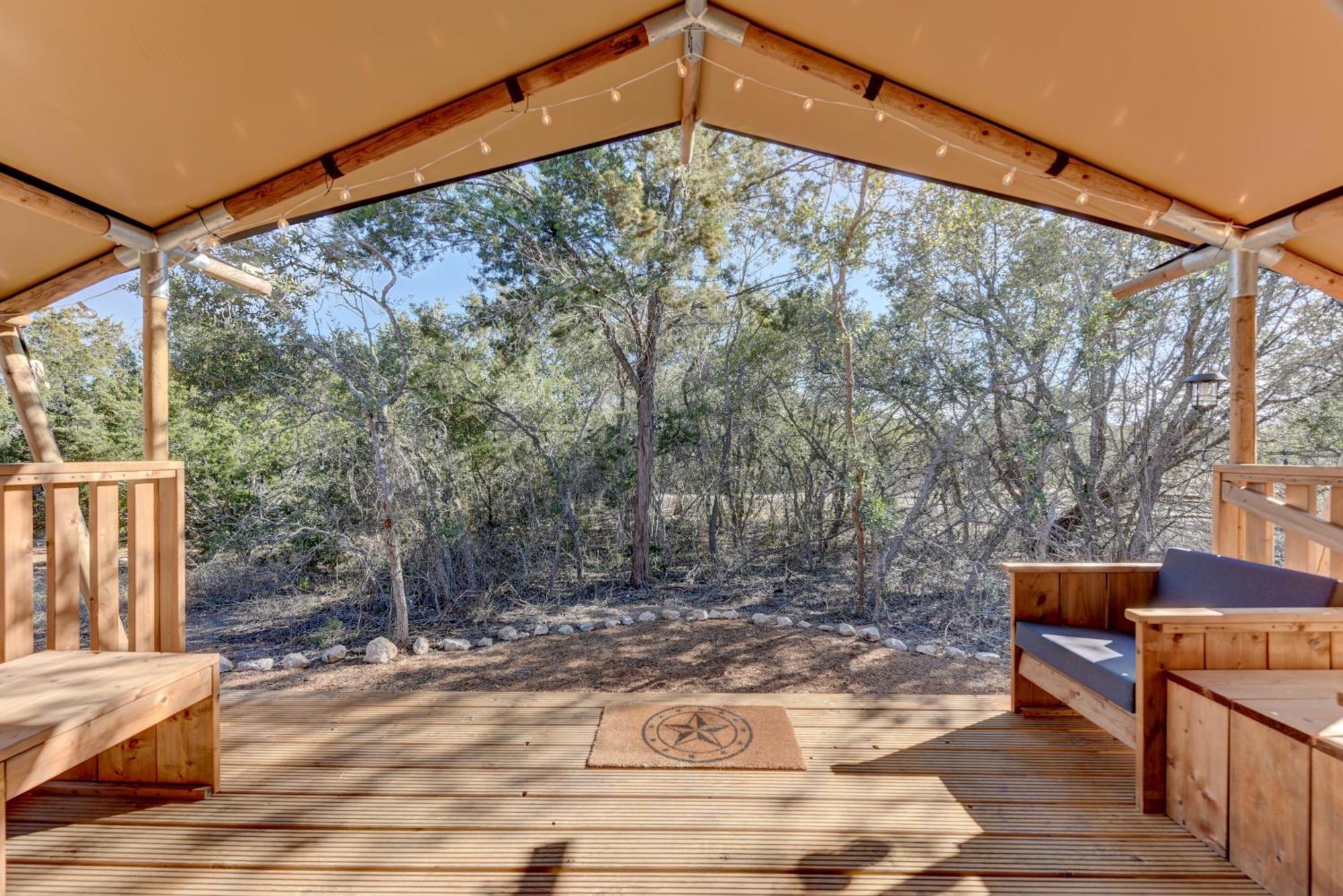 Готель 12 Fires Luxury Glamping With Heating #1 Джонсон-Сіті Екстер'єр фото